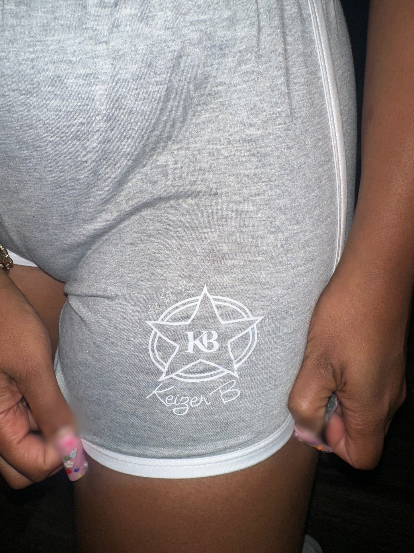 The GRAY KB STAR LOGO WOMEN SHORT SET.