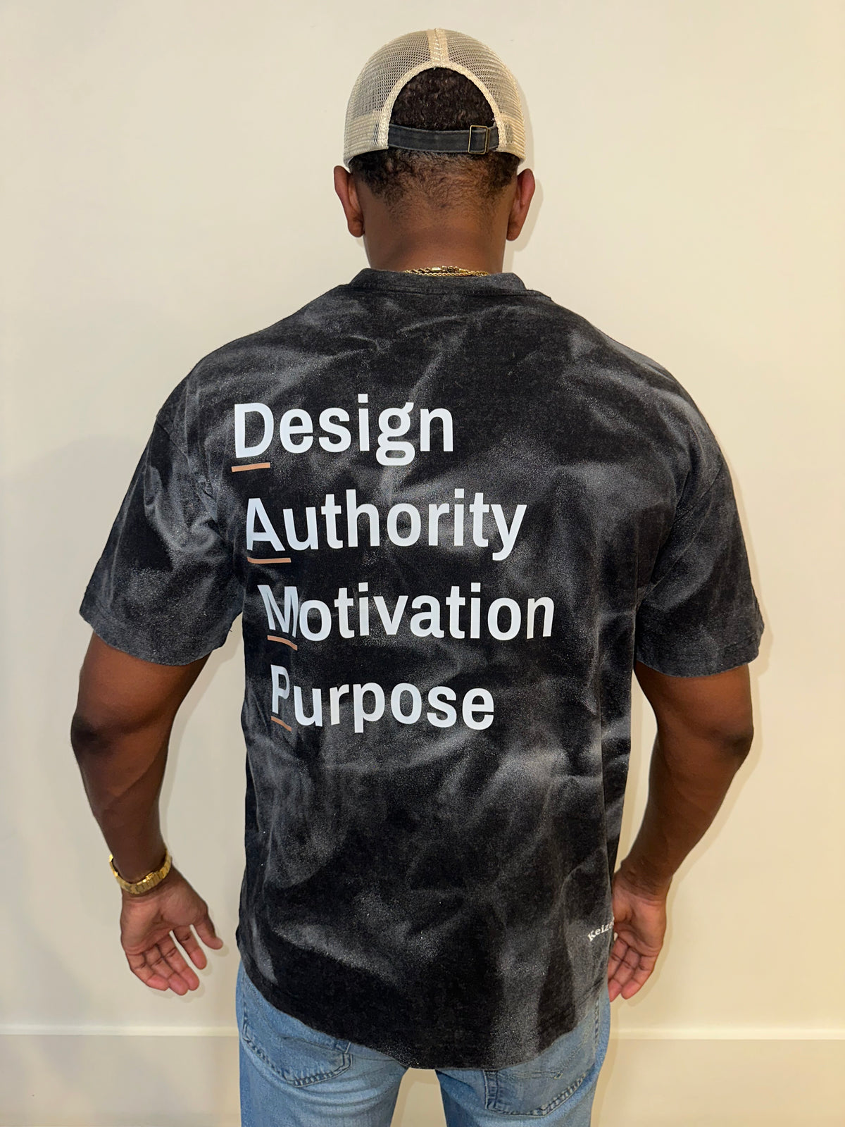 BLACK CHARCOAL DAMP GROWTH FLOWS MEN T SHIRT