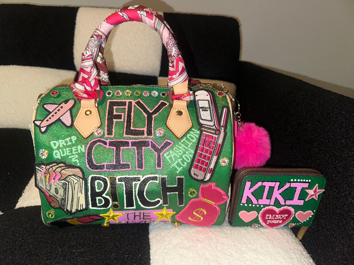 Customize your own Keizer B bag with matching wallet combo